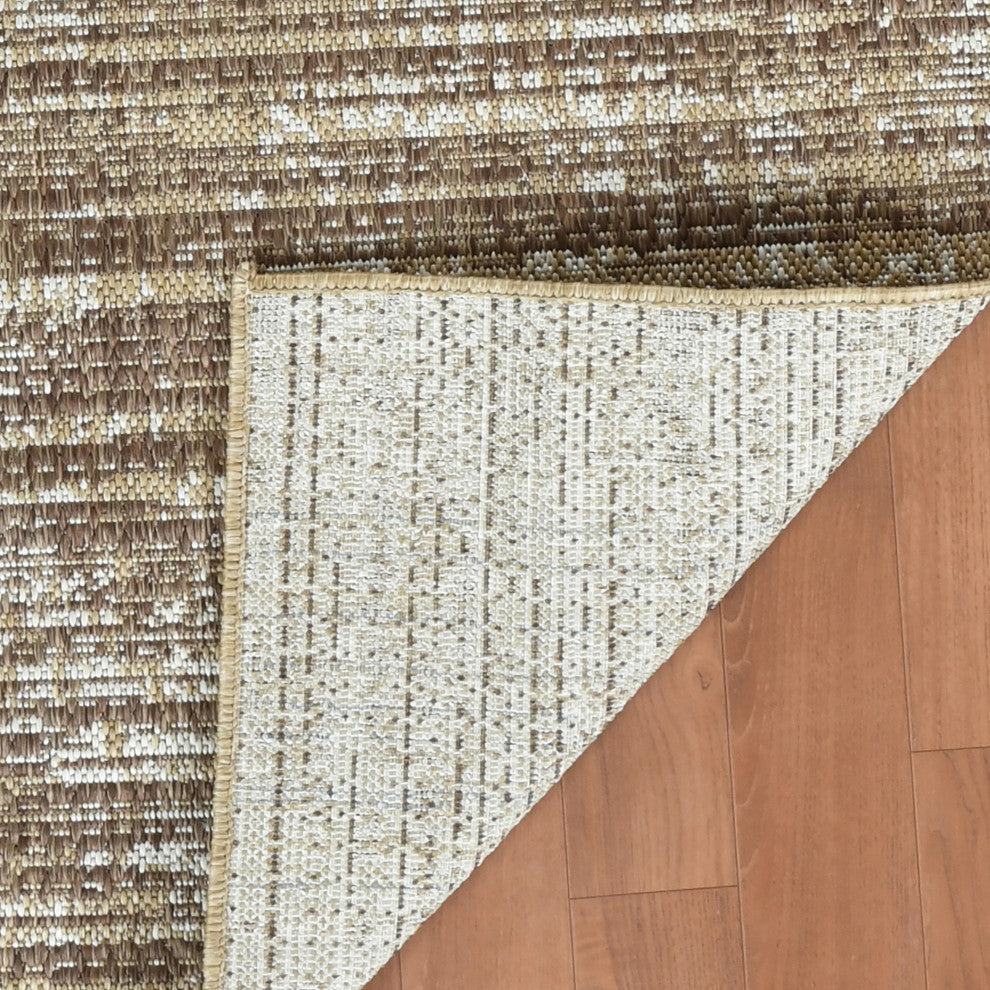 Maryland Cecil Indoor/Outdoor Area Rug, Brown, 4' x 6', Striped