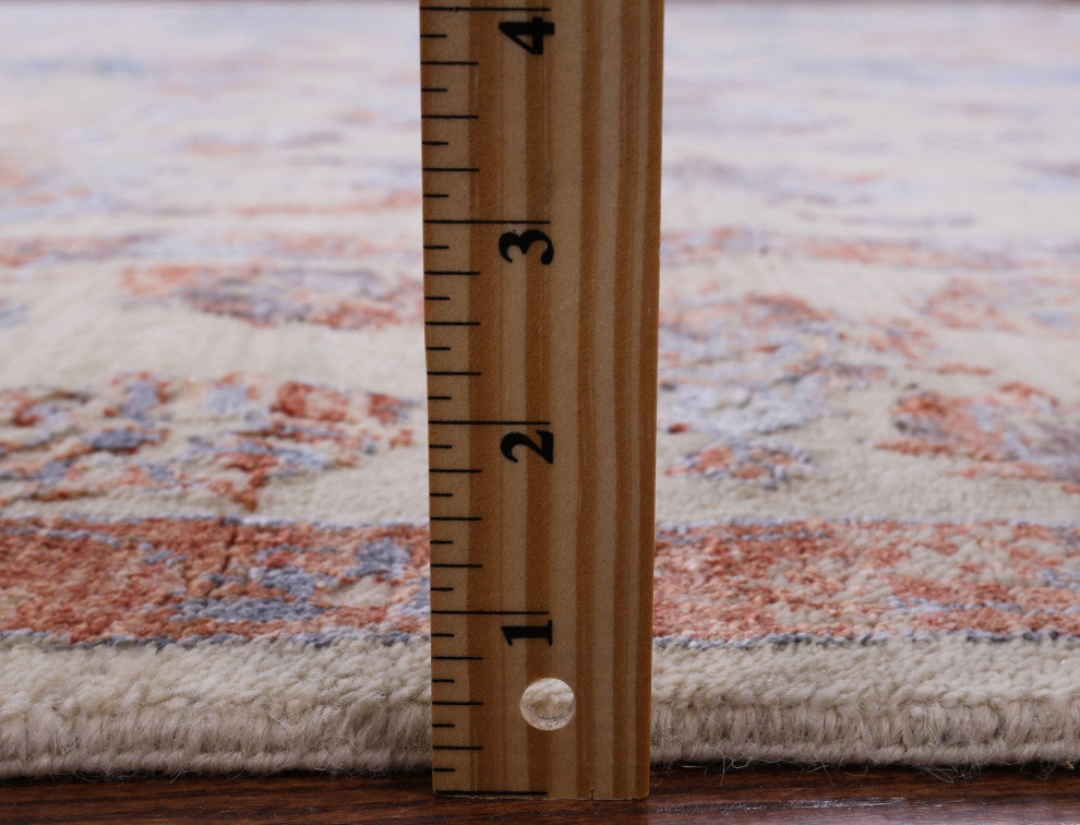 8' 0" X 10' 6" Persian Wool and Silk Hand Knotted Rug Q7098