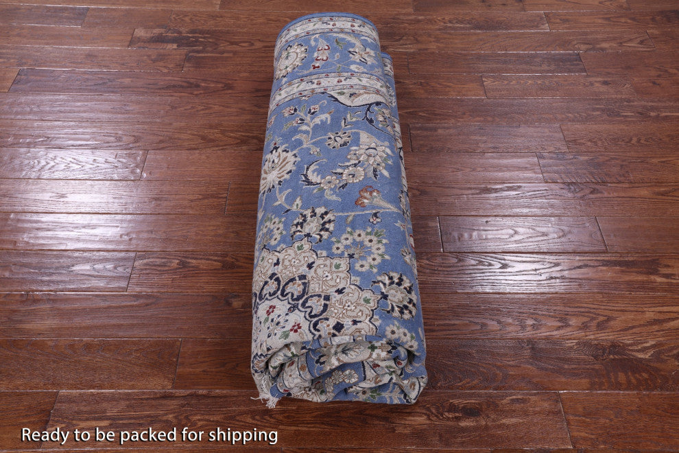 8' Square Persian Nain Handmade Wool & Silk Rug - Q13142