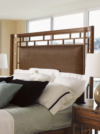 Paradise Point Bed 5/0 Queen