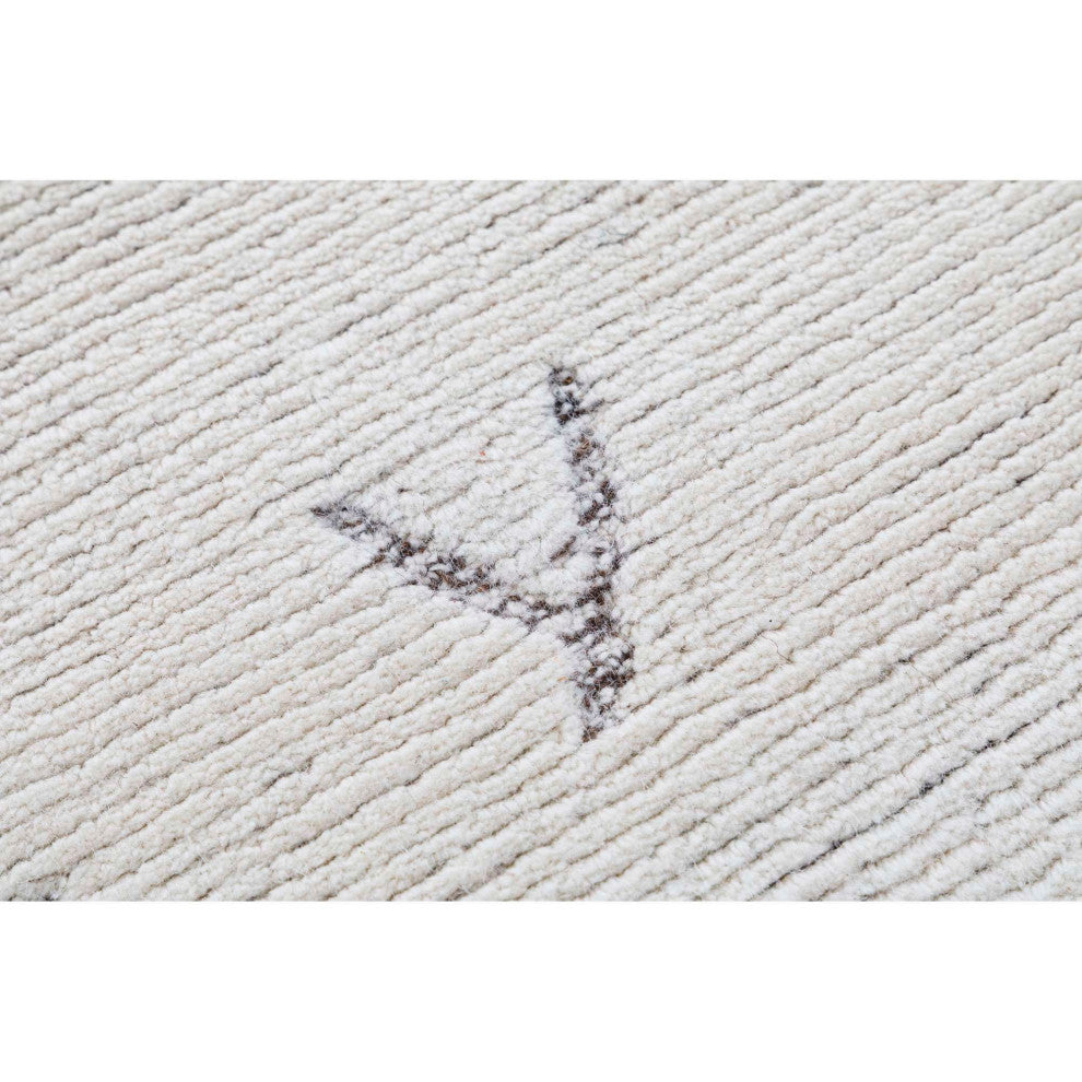 Meher Diamond Area Rug, Charcoal, 2'6"x8'