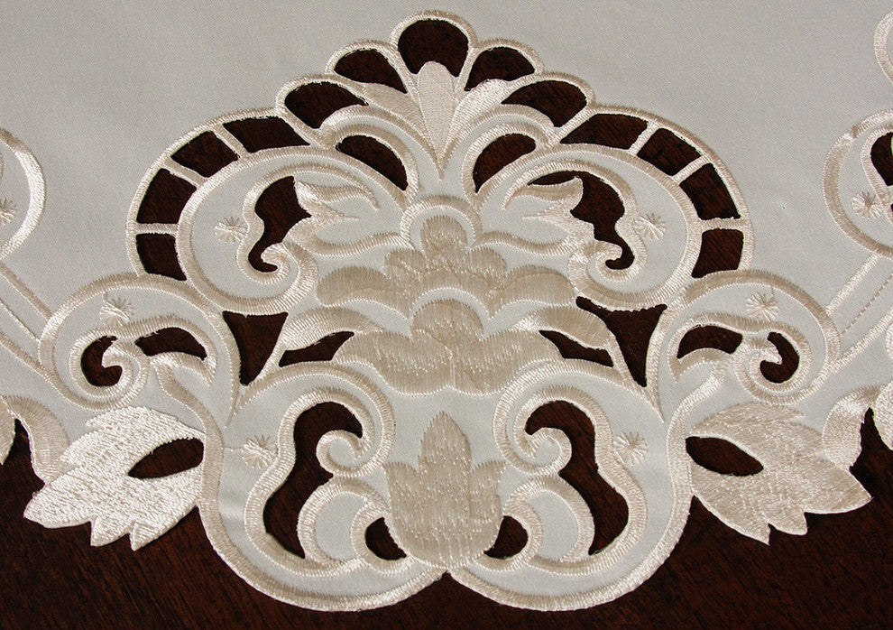 Garden Trellis Embroidered Cutwork Placemats, Ivory, 15" Round, Set of 4