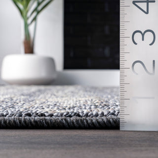 Nuloom Claudia Diamond Tassel Transitional Area Rug, Grey 4'x6'