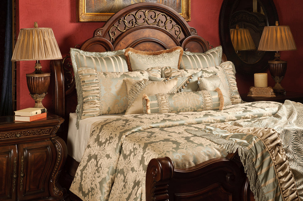 Brittany Coverlet Set, Ultra King