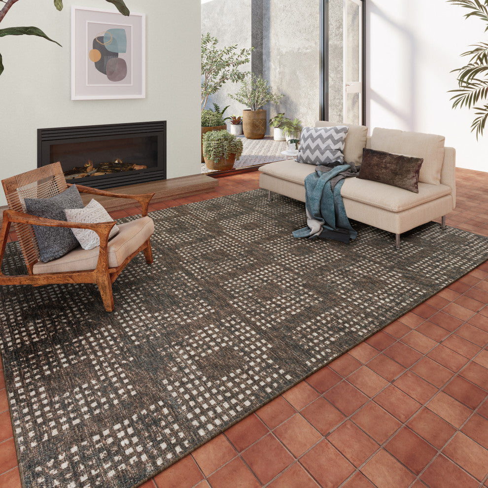 Dalyn Delano DA1 Chocolate 5'x7'6" Rug