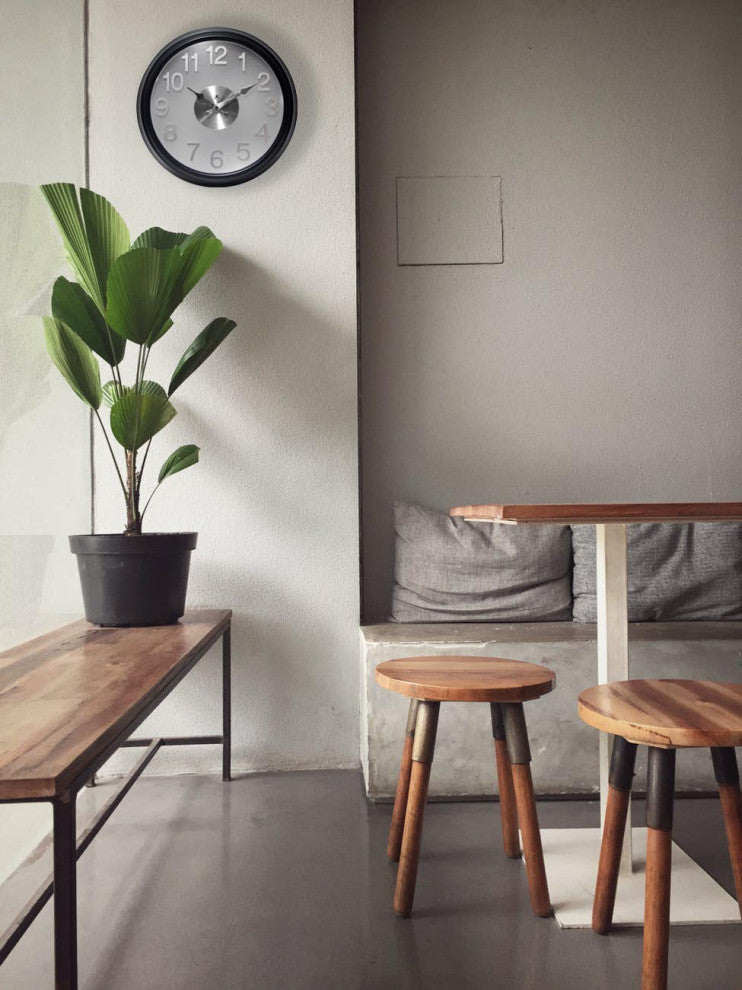 Onyx Black/Silver Modern Wall Clock 15"