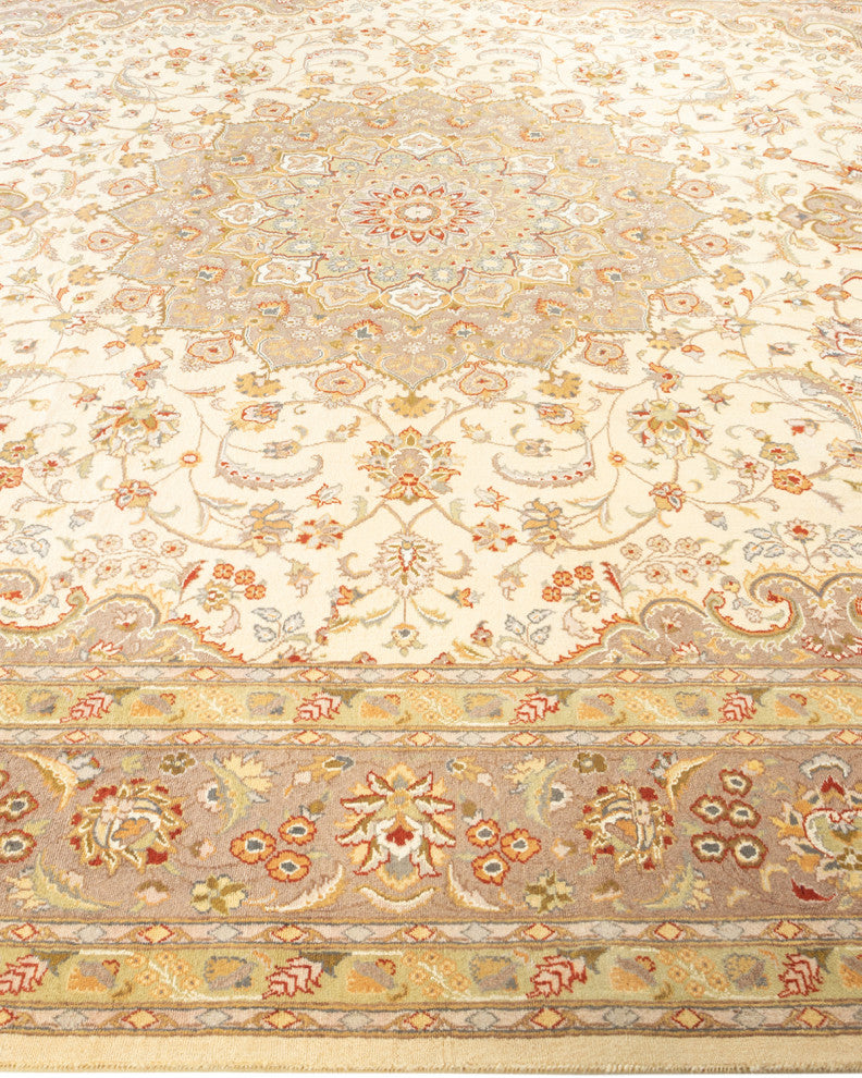 Rajahmundry, One-of-a-Kind Hand-Knotted Area Rug Ivory, 9'3"x12'5"