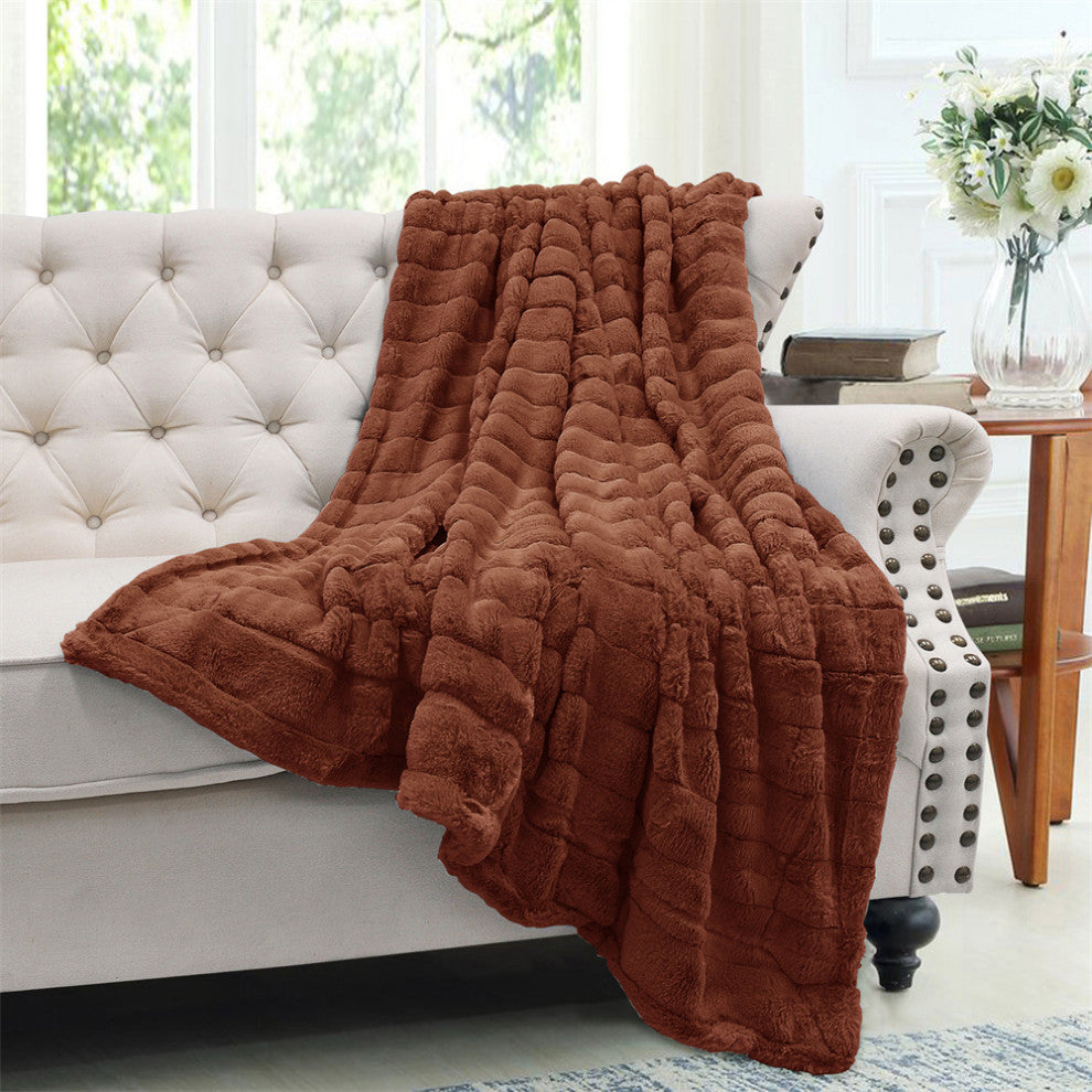 Super Mink Faux Fur Throw Blanket, Umber, 50"x60"