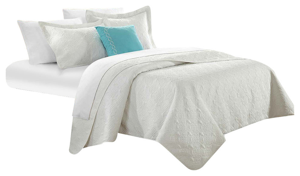 Chic Garibaldi Barcelo 8-Piece Traditional Embroidery Quilt Set, King White