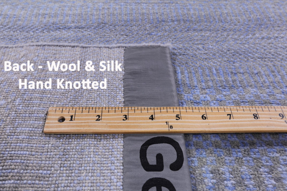 5' 1" X 6' 11" Handmade Savannah Grass Wool and Silk Rug Q11497
