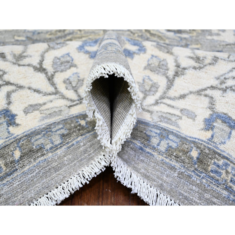 Electric Gray Heris Serrated Leaf Pattern Wool Hand Knotted Rug, 7'10"x9'9"