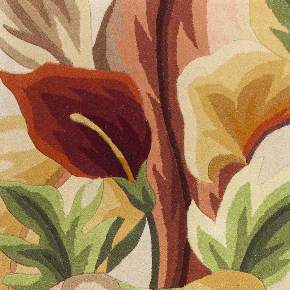 HomeRoots 8' Ivory Hand Tufted Oversized Calla Lilies Indoor Runner Rug