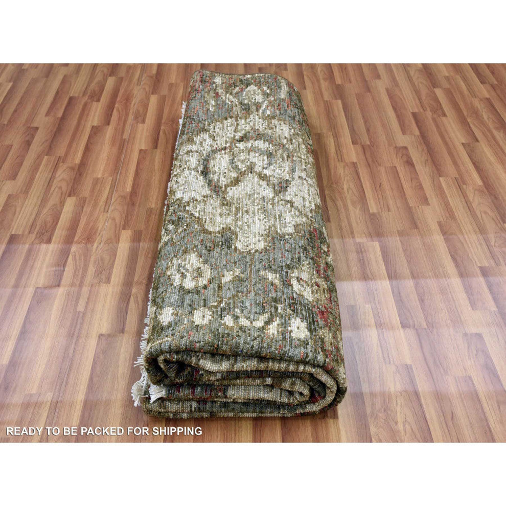 Green With Pop of Red, Hand Knotted Mahal Design, Pure Wool Rug, 9'1"x11'10"