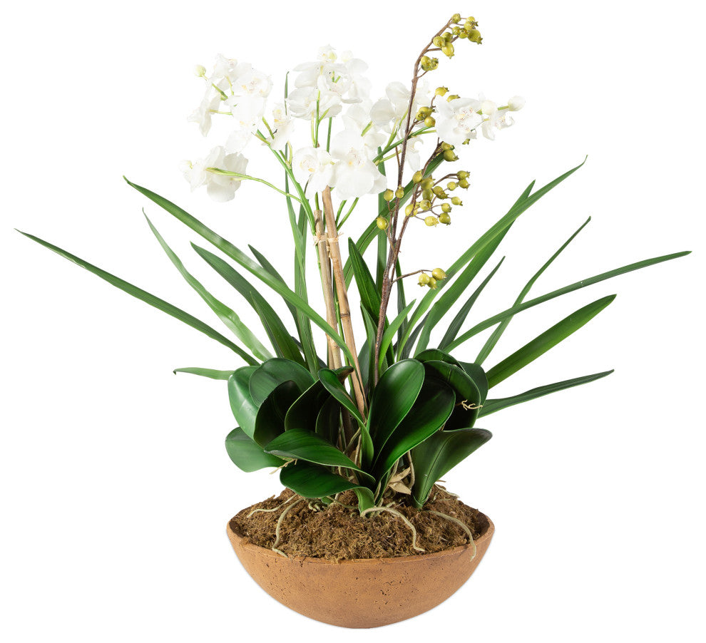 White background with a full, cropped/full view of the planter from the front/side.