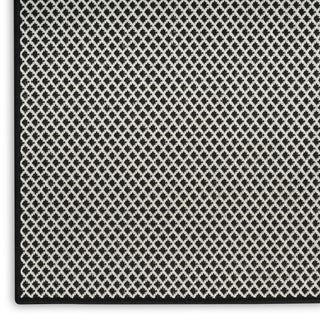 Nourison Courtyard 2' x 3' Black White Modern Rug