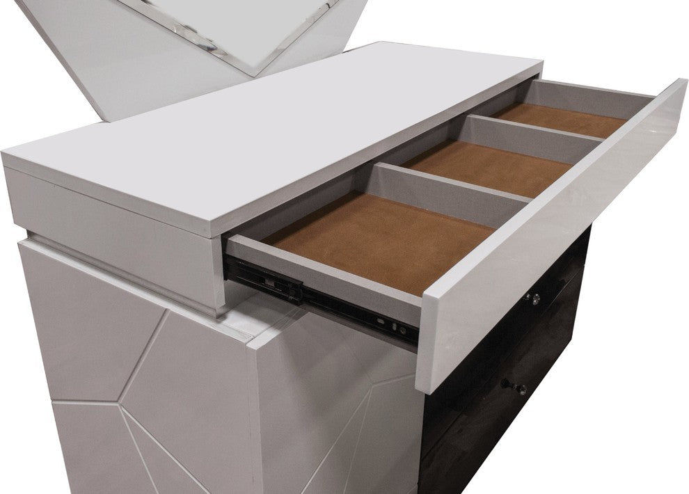 Modern White and Black Platform 5-Piece Bedroom Set, LED Light, Cal King