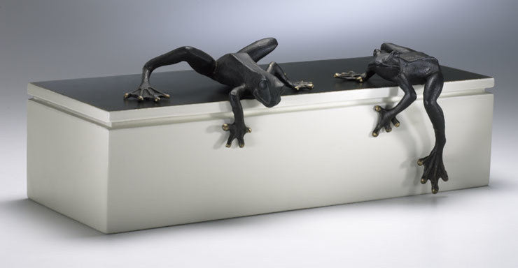 Cyan Design 00701 Iron Frogs