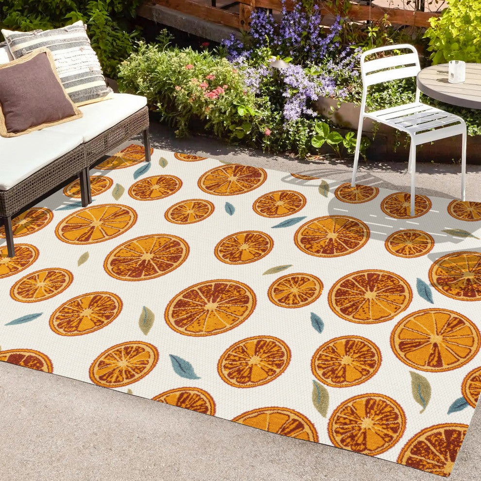 Aranciata Citrus Slice High-Low Indoor/Outdoor Area Rug, Orange/Cream, 8 X 10