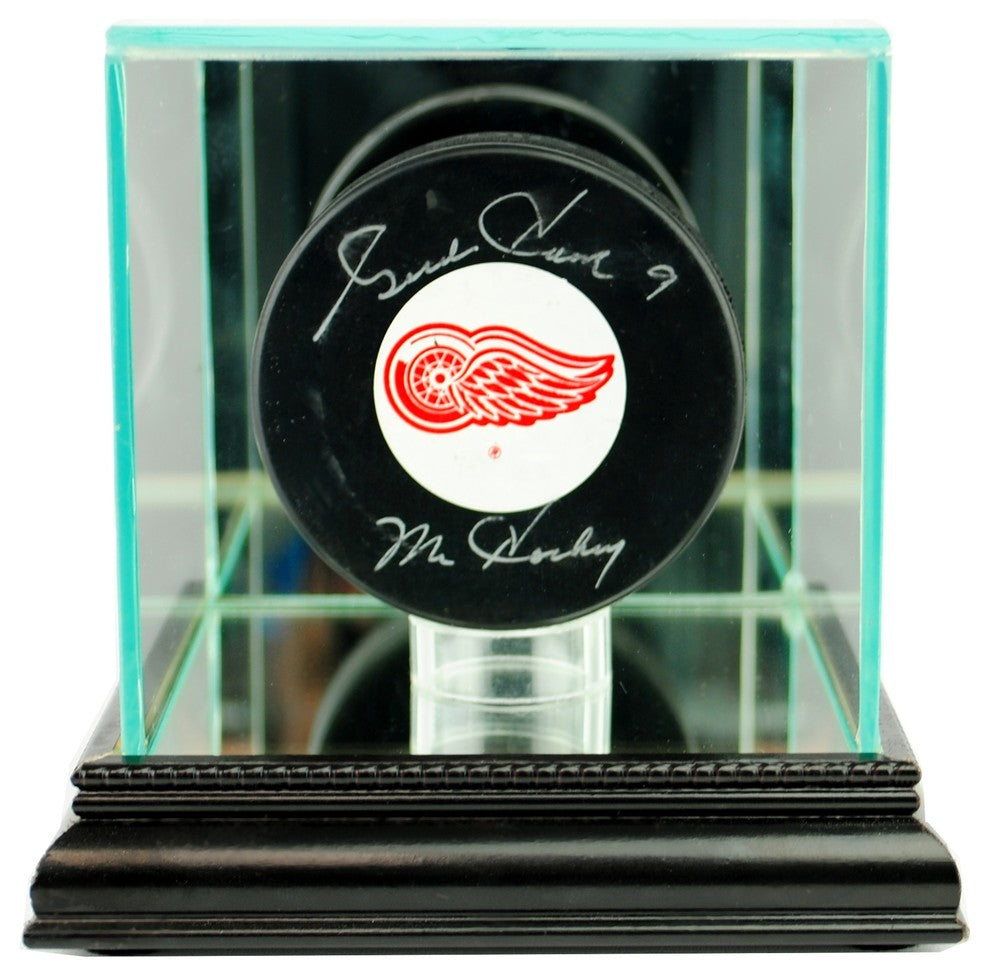 Single Hockey Puck Display Case, Black