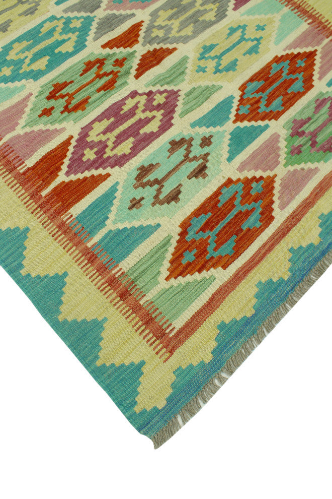 Sangat Flatweave Alicia Ivory/Gold Rug, 4'3 x 6'0