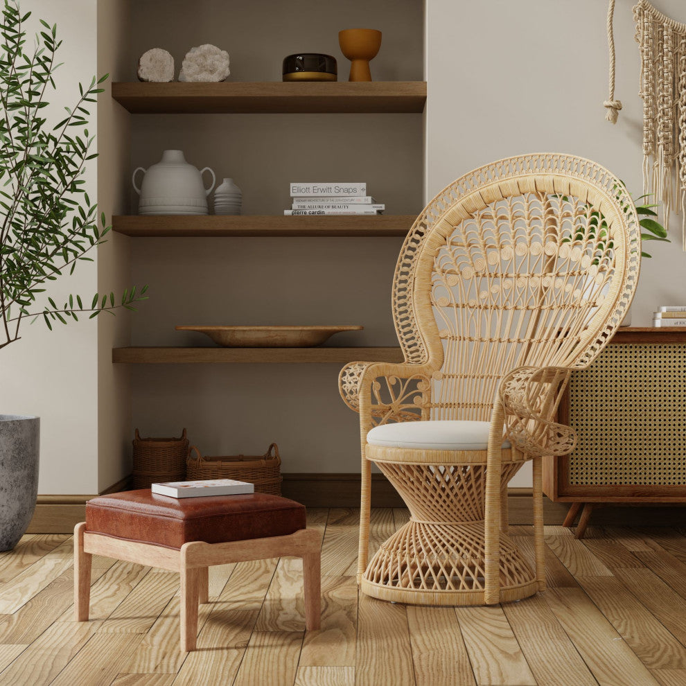 Grand Peacock Chair in Rattan With Seat Cushion, Natural-Brown