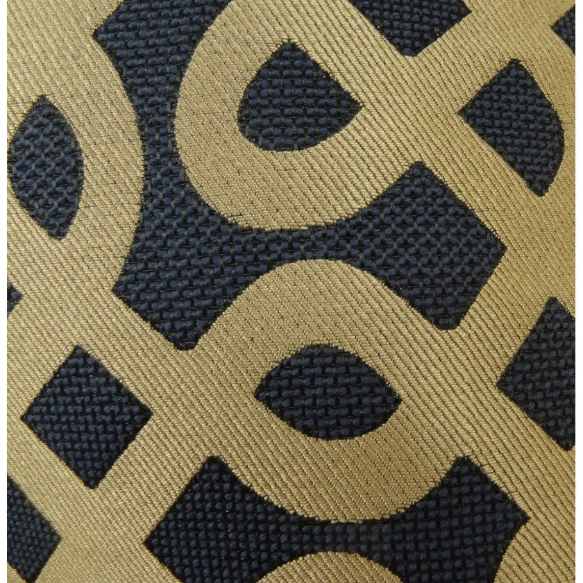 Plutus Graphic Maze Handmade Throw Pillow, (26" x 26")