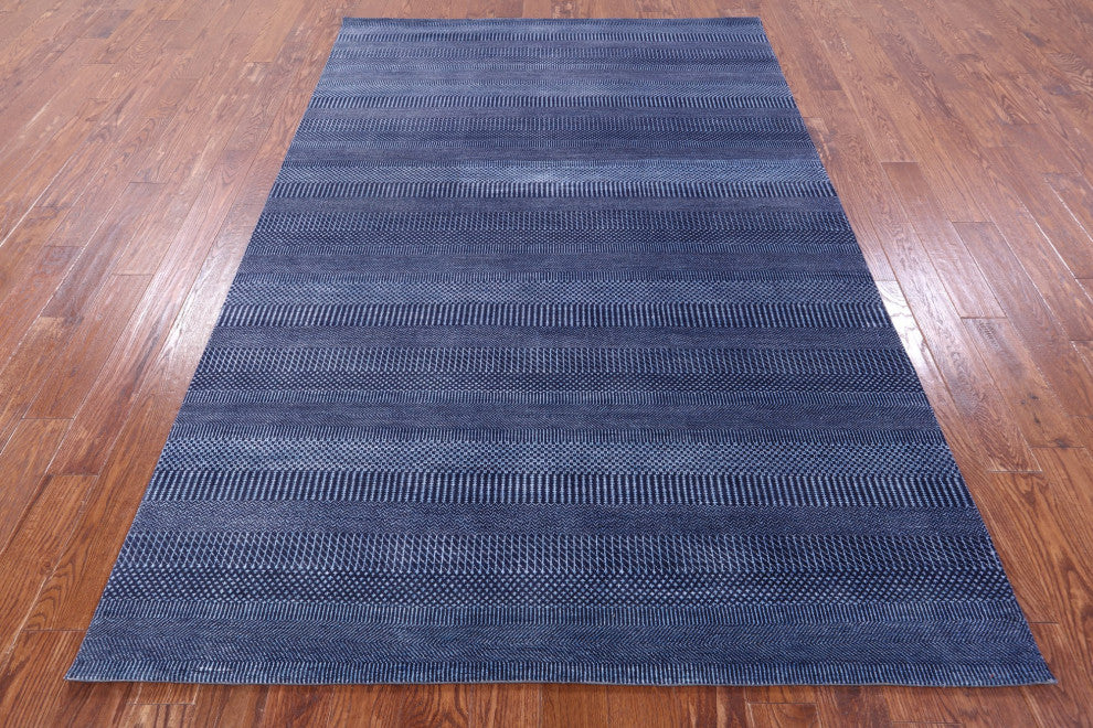 Savannah Grass Hand-Knotted Wool and Silk Rug 6' 1" X 9' 1" Q11407