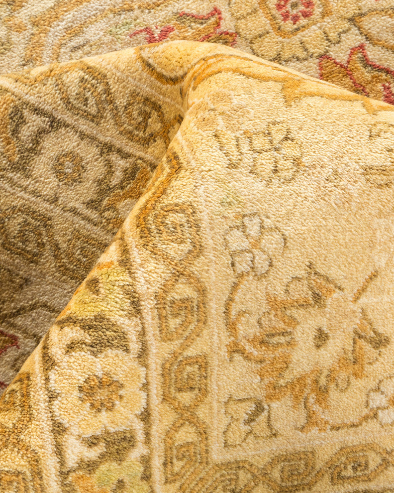 Kaylee, One-of-a-Kind Hand-Knotted Area Rug Ivory, 8'1"x10'2"