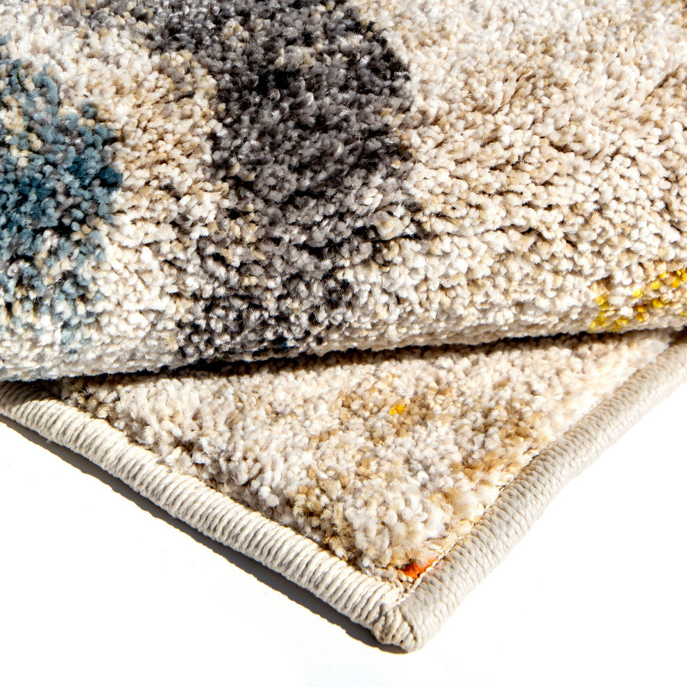 Orian Gemstone Jubilee Beige Area Rug 5'3" x 7'6"