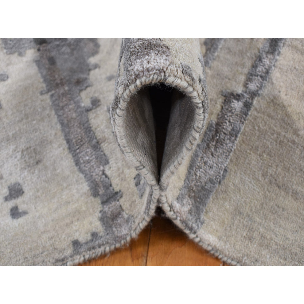 Gray, Abstract Dripping Design, Wool and Silk, Hand Knotted Rug, 8'10"x12'3"