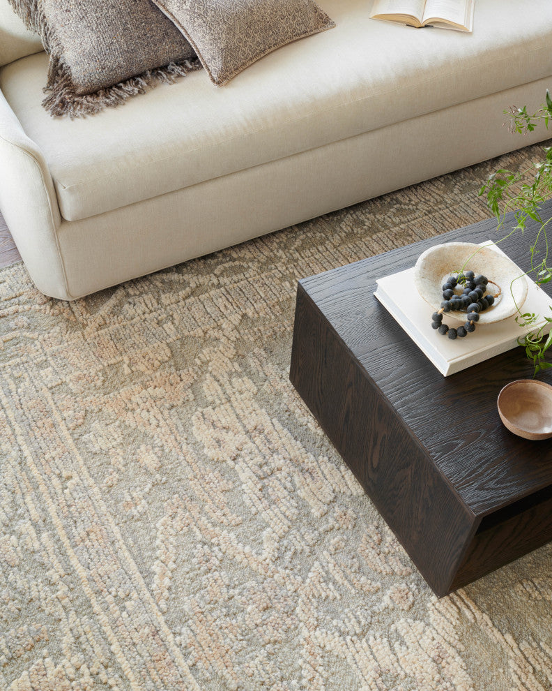 Loloi Emilia Sky / Natural 7'-9" x 9'-9" Area Rug