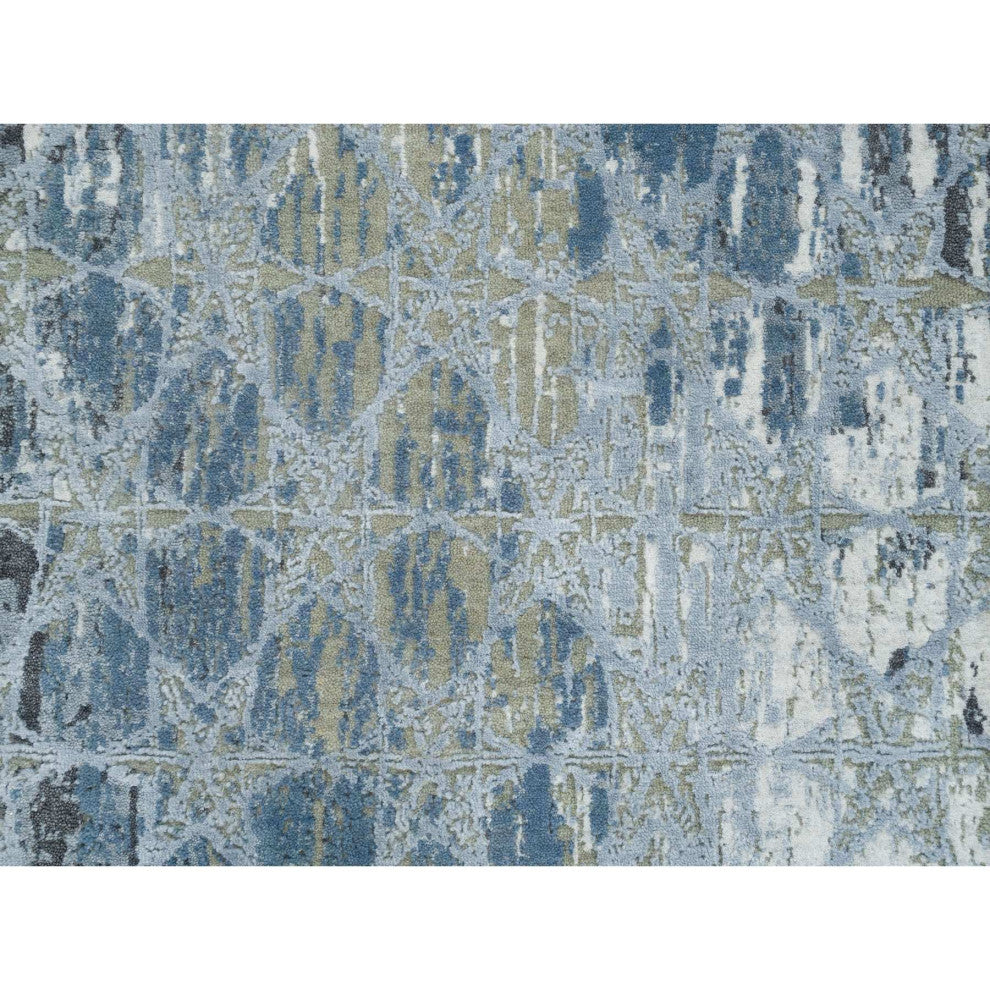 Gray, Hand Knotted Wool and Silk, THE HONEYCOMB Design Runner Rug, 2'6"x8'3"