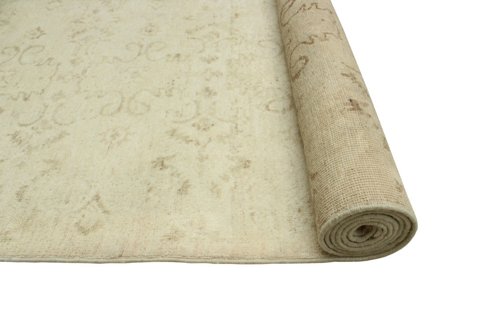 Yousafi Fine Chobi Feriha Beige Runner, 2'8x16'1