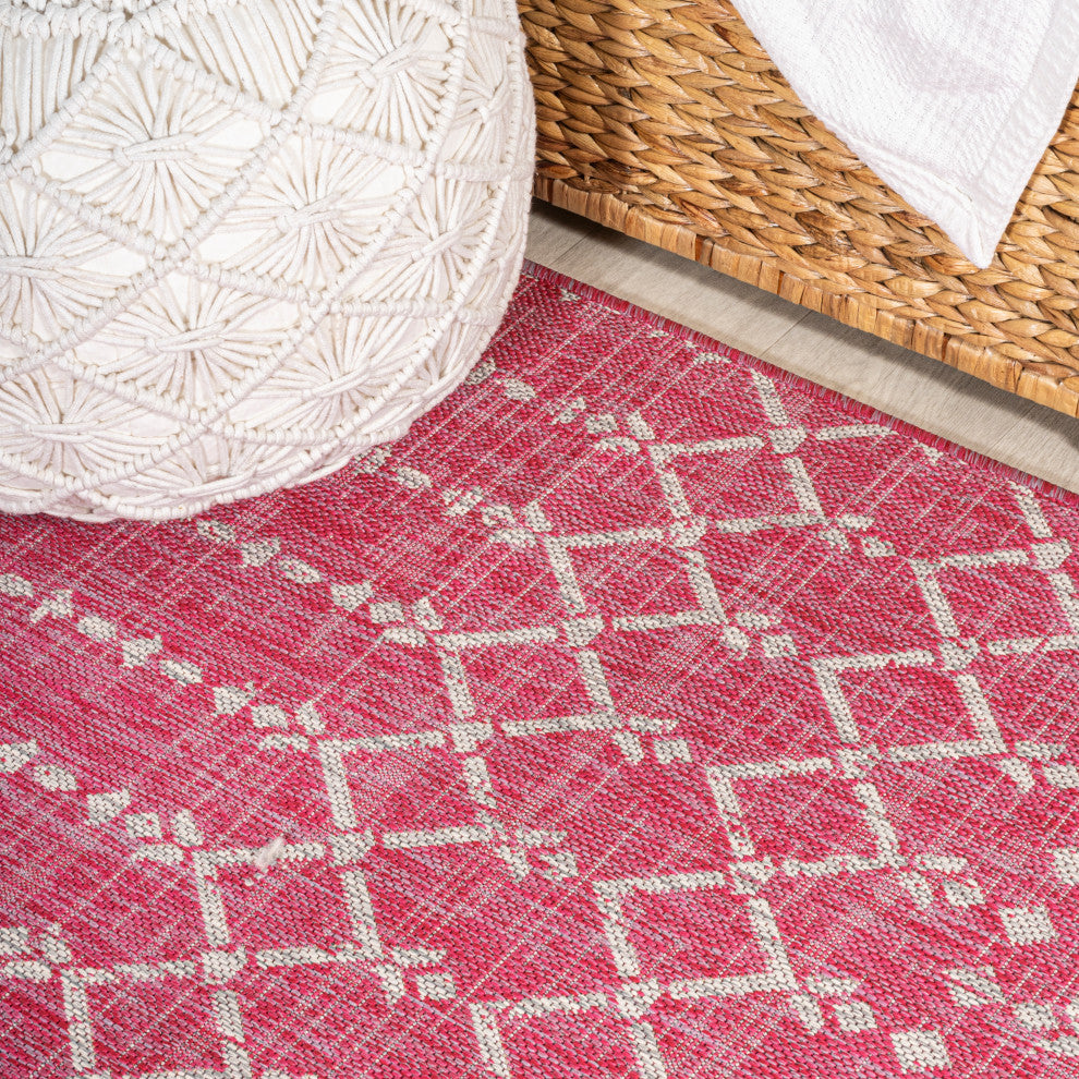 Ourika Moroccan Geometric Indoor/Outdoor Rug, Fuchsia/Light Gray, 5' Square