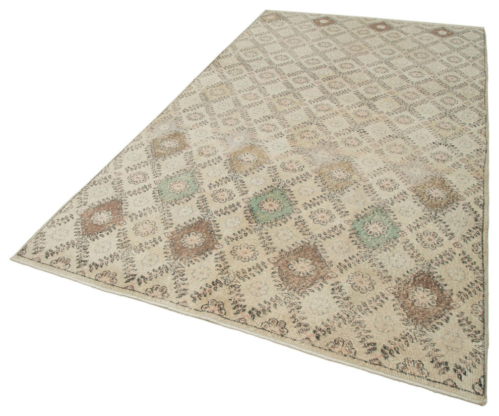 Rug N Carpet - Handmade Turkish 5' 6'' x 9' 11'' Low Pile  Vintage Rug