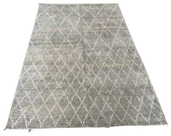 Handmade Banana Silk Gray Rug 5x7 Transitional Carpet