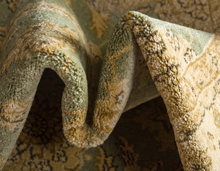 Unique Loom Light Green Edinburgh Tansy 5'x8' Area Rug