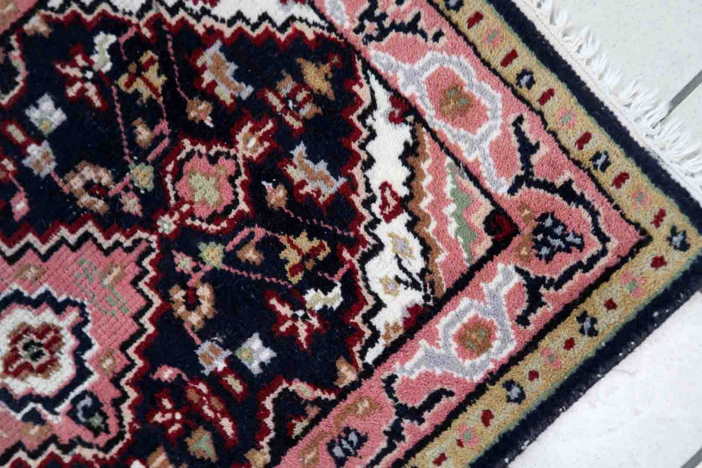 Handmade Vintage Indo-Mahal Rug 2'x2.8', 61cmx88cm 1970s