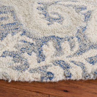 Safavieh Micro-Loop Mlp539M Damask Rug, Blue and Ivory, 8'0"x10'0"