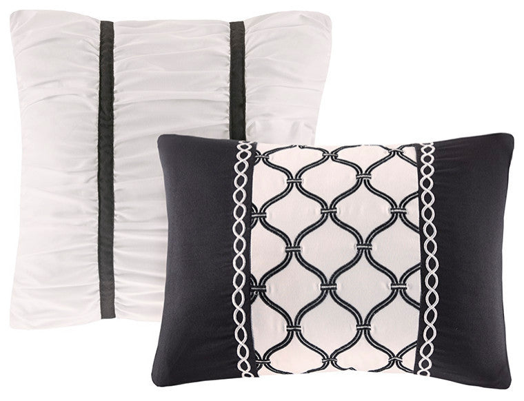 Intelligent Design Dorsey Black and White Floral Comforter Set