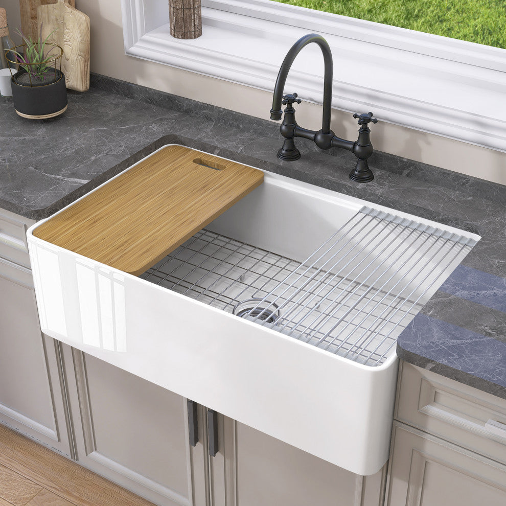 33"Lx20"W Farmhouse/Apron Farm Fireclay Kitchen Sink With Sink Grid And Strainer