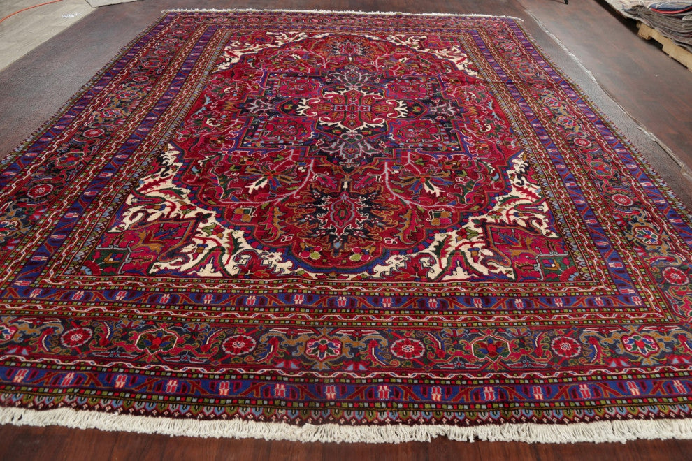 Consigned, Heriz Oriental Hand-Knotted Traditional Persian Area Rug, Red, 10x12