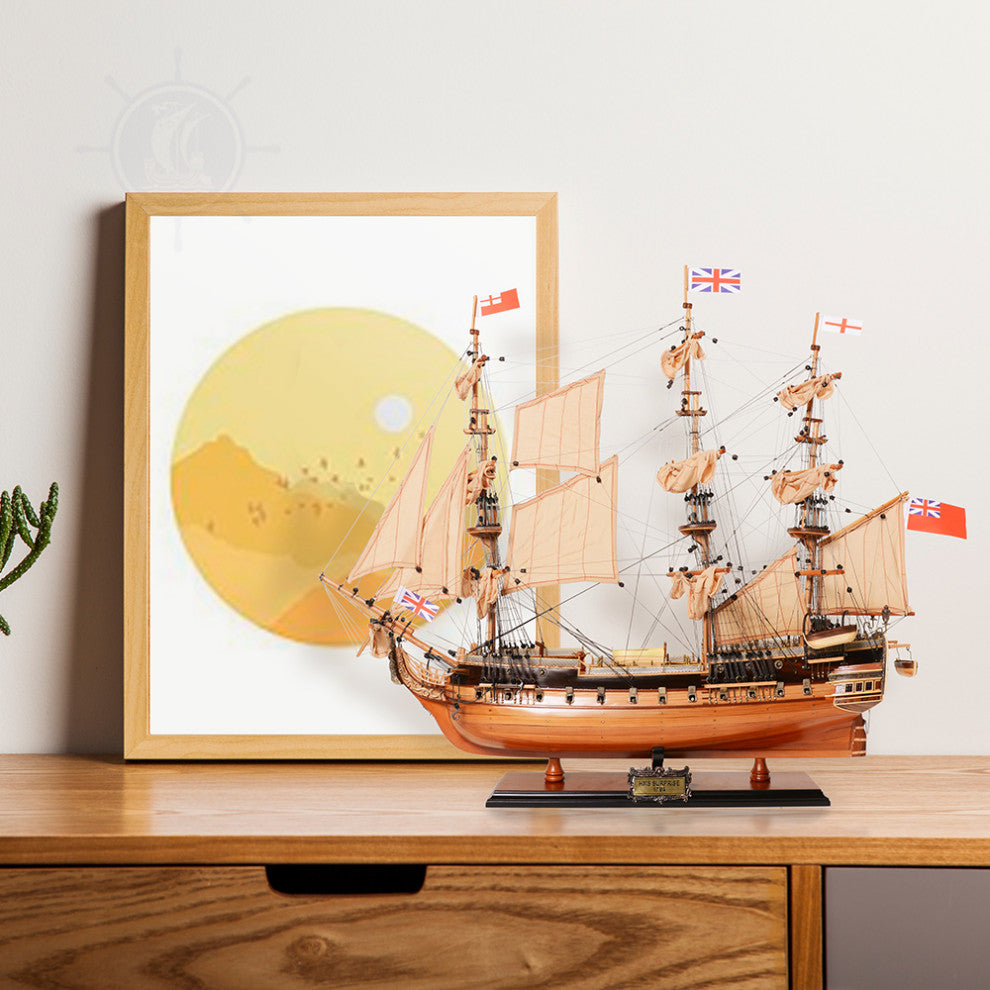 HMS Surprise Medium