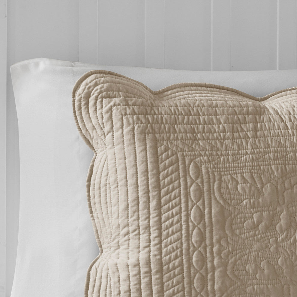 Madison Park Tuscany 3 Piece Reversible Scalloped Edge Quilt Set