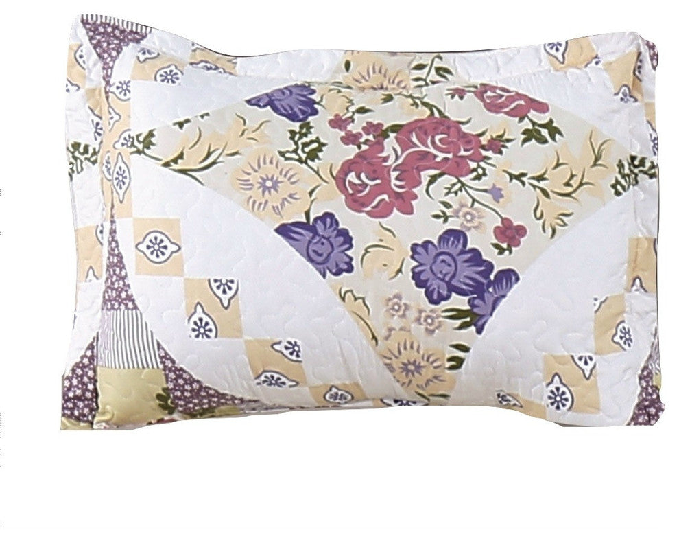 Wisteria Roses Patchwork Quilt Set, King