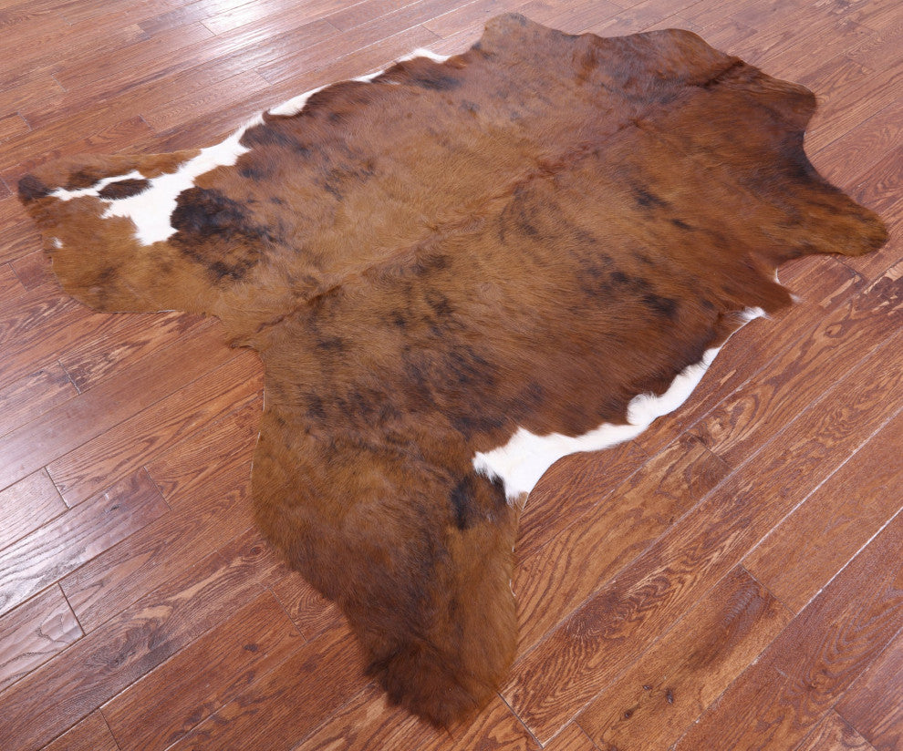 6' 10" X 6' 1" Natural Cowhide Rug C1805