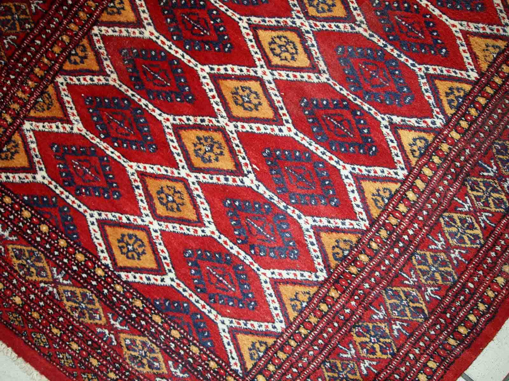 Handmade Vintage Uzbek Bukhara Rug, 3.3'x4.9', 100cmx152cm 1960s