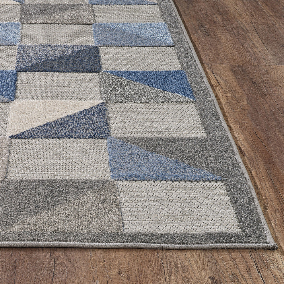 8"x10" Blue Gray Triangle Indoor Outdoor Area Rug