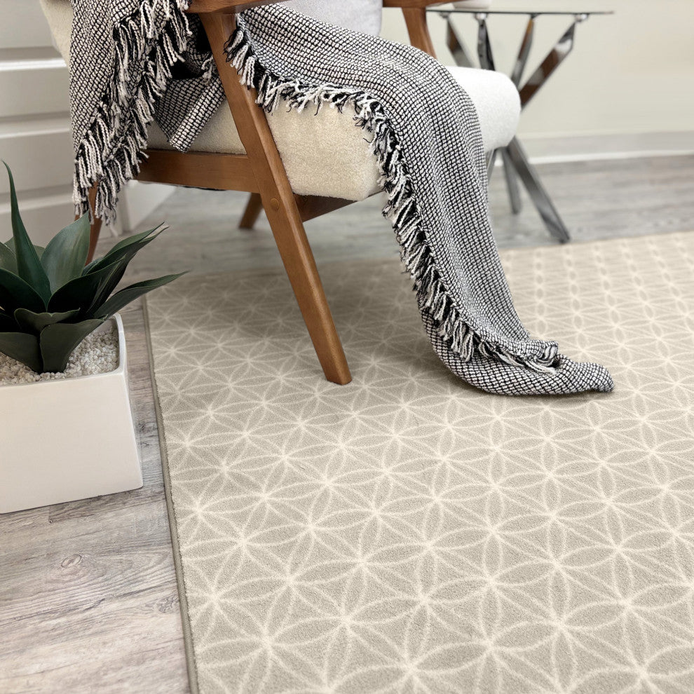 EYELET Soft Tactesse Nylon Area Rug with Anti-Stain Protection, Angora, 3'x12'
