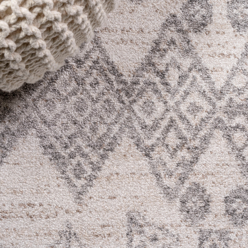 Idris Tribal Diamond Geometric Gray/Beige 3 ft. x 5 ft. Area Rug